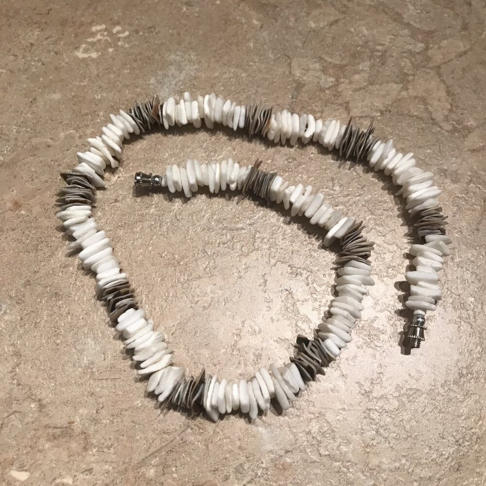 Broken Shell Necklace - Picture 7 of 9
